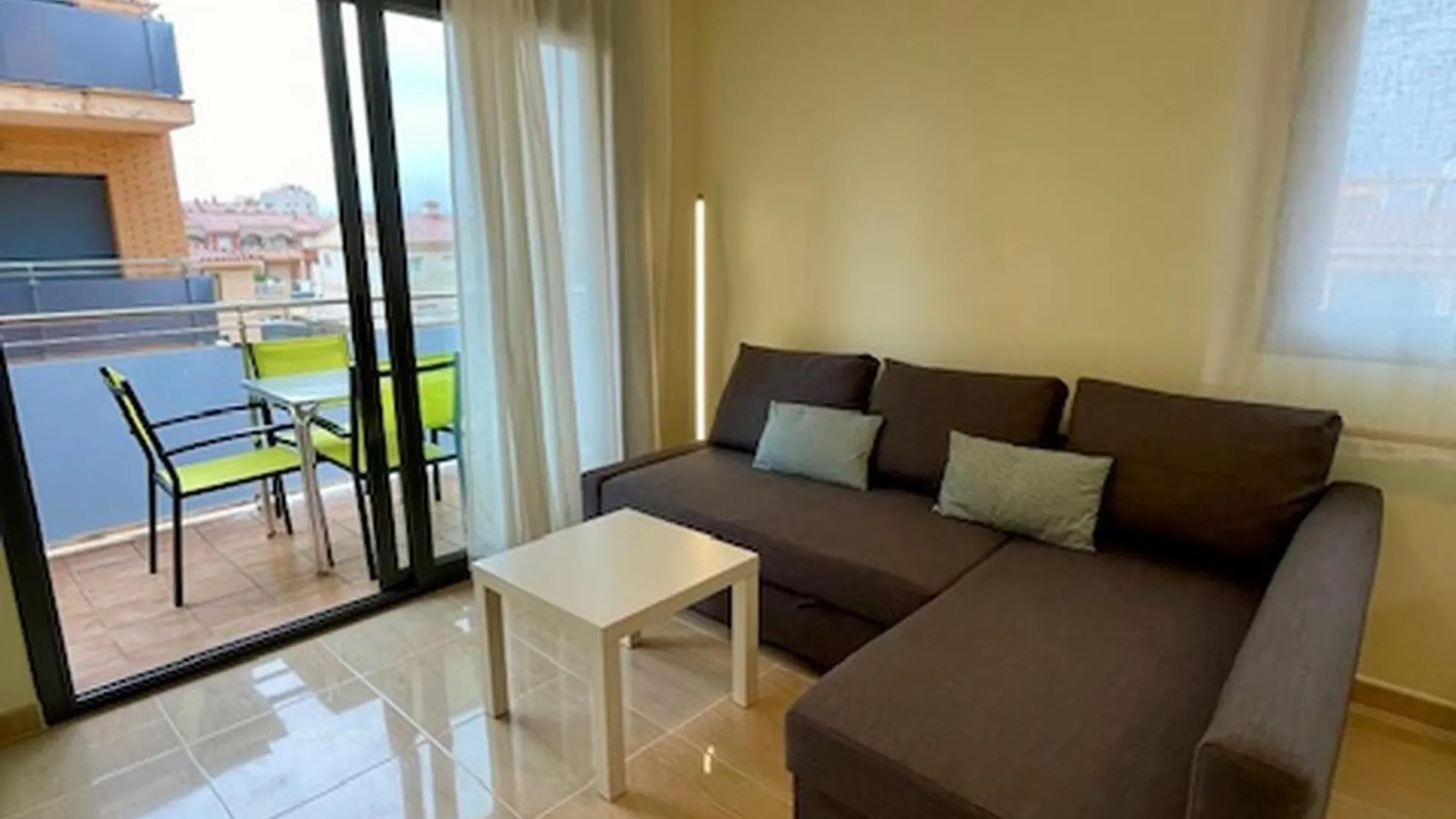 Apartamento En Miami Playa - Es-9-179 アパート